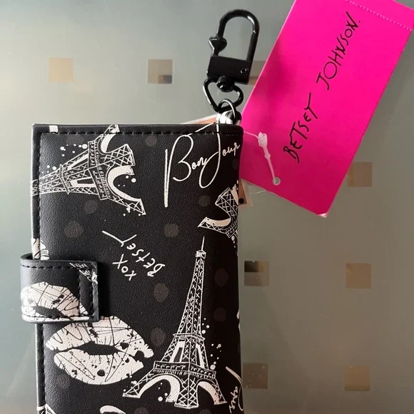 Betsey Johnson Black and White Paris themed Wallet - Picture 3 of 5